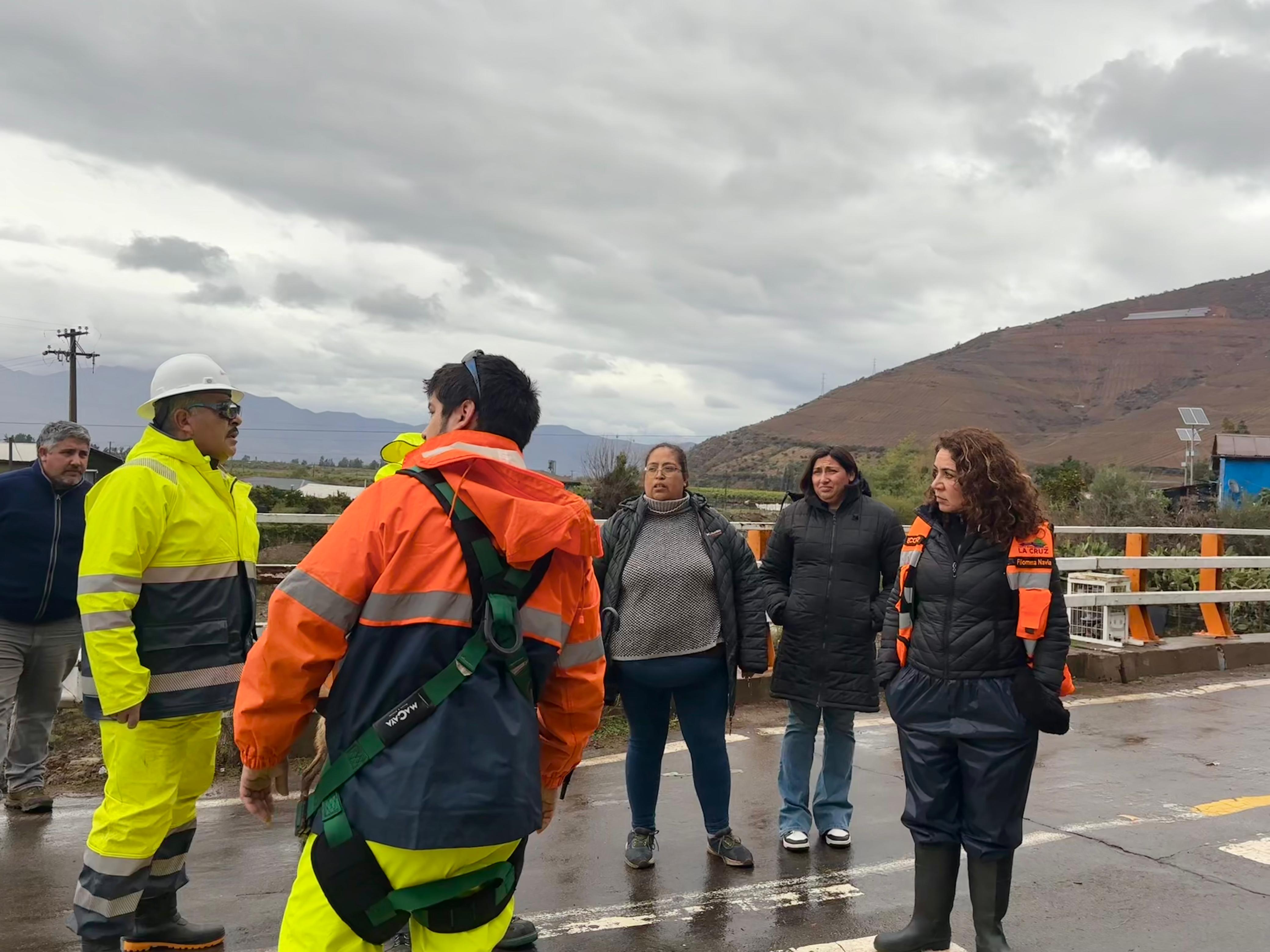 Participación ciudadana y coordinación en terreno marcaron la reposición del suministro eléctrico en La Cruz
